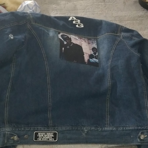 Denim jacket - Picture 3 of 3